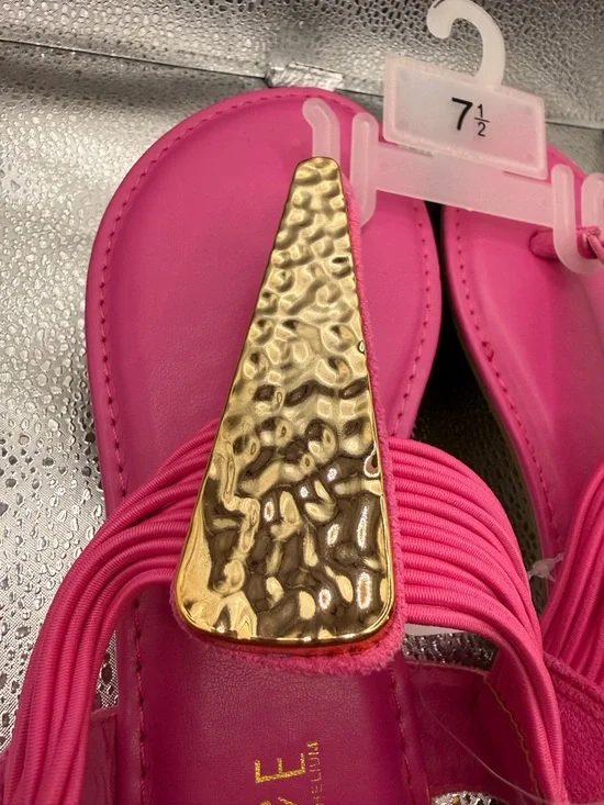 HOT PINK with Gold Women’s Sandals Size 7.5 - Picture 8 of 8